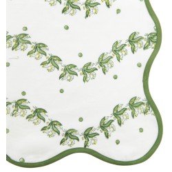 Beautiful green Lily of the Valley scalloped napkins (set of 4)