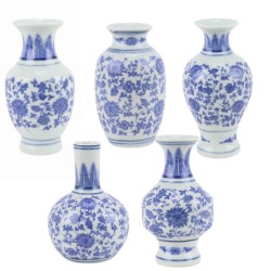 Chic new set of 5 mini bud vases (light blue)