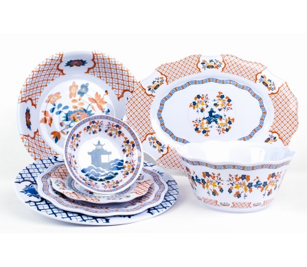 Pagoda and floral melamine collection service for four
